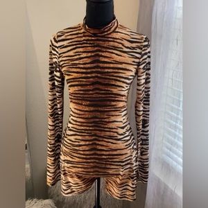 Cute one piece zebra romper is a must have never been worn